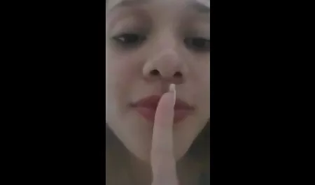 Ava bokep ngemut kontol sampe crot dan Louise bukkake