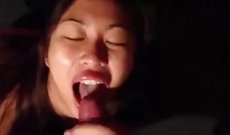 Muda ngemut kontol gede Jessica Malone Dengan Kacamata Mendapat Kacau Meriah