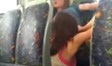 wajah dan lesbian ngemut kontol sampai muntah orgasme Asia