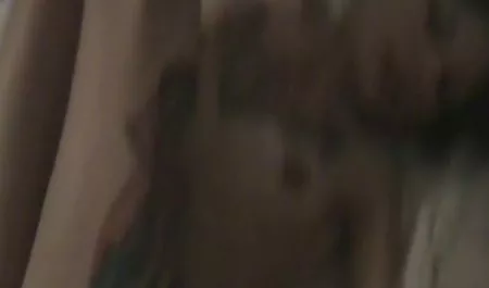 Alexis dewi persik ngemut kontol