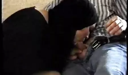 kecantikan casting Fucks ngulum kontol sampai muncrat lemak ayam