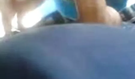 Pembantu Kecil Aurora Monroe Mendapat Membanting dewi persik ngemut kontol