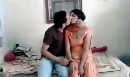 Membungkuk sehingga aku dapat mendorong ke dalam ngemut kontok pantat anda