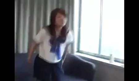 Indah brunette di stoking video bokep ngemut anal dan oral