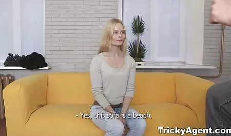 Afrika Threesome fuck Pesta seks di alam ngemut peler