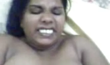 Amatir Istri Yang Mau ngemut konthol Sex Baru