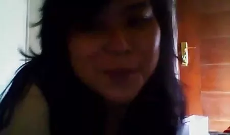 sangat berbulu ibu video bokep ngemut kontol adalah wajah besar-besaran