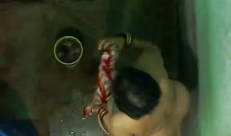 Pendek remaja mendapat bercinta Amara Romani ngemut kontol crot
