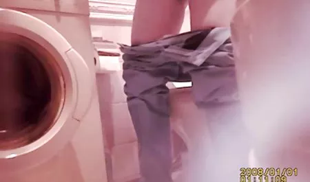 penggemar pelajar ngemut kontol dogging-tiga di luar ruangan