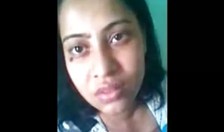 Adria RAE melakukan anal dan naik kontol keras pembantu ngemut kontol
