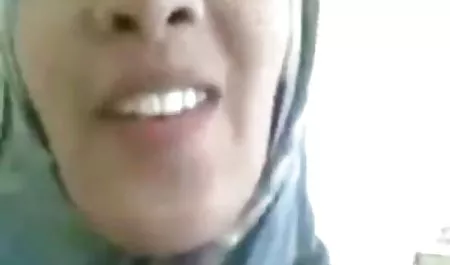 Cherry ciuman ingin hardcore pantat anal pelajar ngemut kontol